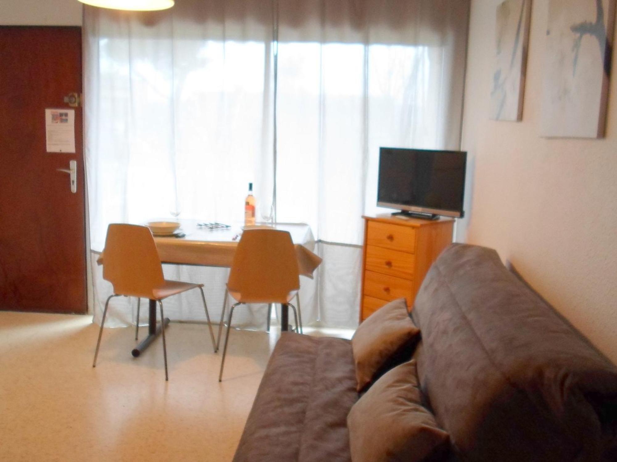 Appartement Avec Terrasse, Climatisation Et Animaux Admis, Proche Des Thermes - Fr-1-503-38 Баларюк-ле-Бен Екстериор снимка